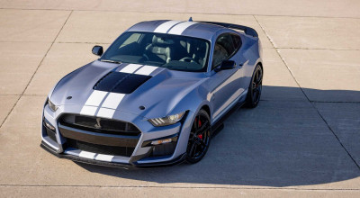 Ford Showcases 2022 Mustang Shelby GT500 Heritage Edition - Photo