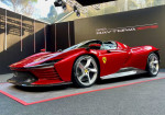 Ferrari Daytona SP3 Is The Result Of Combining Modern And Vintage Race Cars - Photo