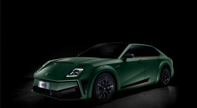 Saloon Mecha Dragon EV From Great Wall Is Jam-Packed With Technology - Photo