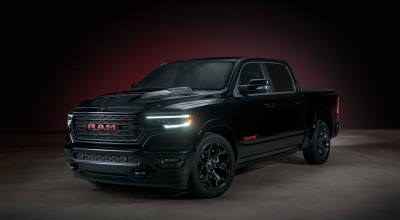 Santa's Sleigh At Macy’s Parade Will Be Pulled By A <span style='background: #ff0000'>Ram</span> 1500 (RAM)RED Edition - Photo