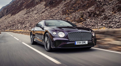 Bentley's New Mulliner Blackline Option Is Rolls-Royce Black Badge's Equivalent - Photo