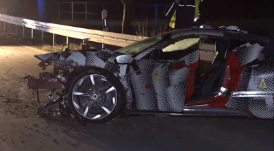 Camo'd Ferrari SF90 Stradale Prototype Smashed In An Accident - Photo
