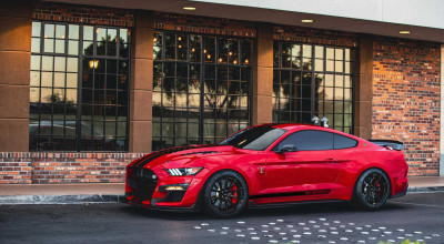 Ford Shelby GT500KR Comes Back With Over 900 HP And Carbon Fiber Package - Photo