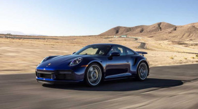 The Lightweight 2021 Porsche 911 Turbo S Is Almost As Fast As A Hypercar - Photo