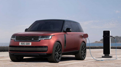 For About $138,794 You Can Have A Range Rover PHEV With A 70-Mile Electric Range - Photo