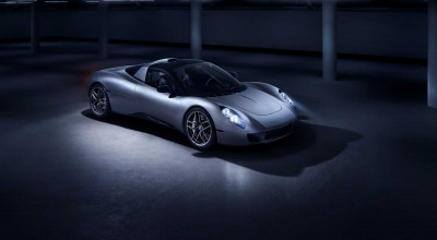 The $1.85 Million <span style='background: #ff0000'>Gordon</span> <span style='background: #ff0000'>Murray</span> Automotive T.33 Is Completely Sold Out - Photo