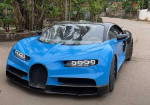 A Vietnamese Man Fashioned A Bugatti Chiron From Clay - Photo