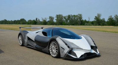 Devel Sixteen Production Version Was Spotted On Public Roads - Photo