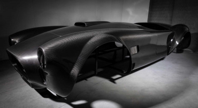Classic Recreations Unveils $1.2M Carbon Fiber <span style='background: #ff0000'>Shelby</span> <span style='background: #ff0000'>Cobra</span> With Over 800 HP - Photo