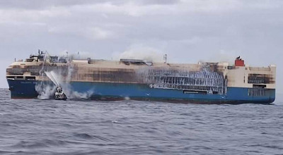 Felicity Ace Ship Carrying 4,000 Luxury Automobiles Goes Down To The Depths Of The Ocean - Photo