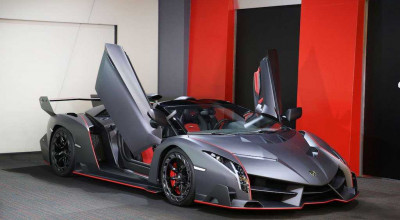 It's For Sale: The World's Only Visible Carbon Lamborghini Veneno - Photo