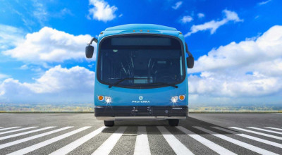 Proterra ZX5 Electric Bus To Have 3x Larger Battery Than Hummer EV's - Photo