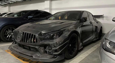 OMG! This Mercedes C-Class Is An Absolute Disaster - Photo