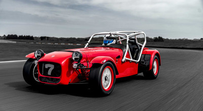 The New Caterham Seven 420 CUP Is A Street-Legal Machine - Photo
