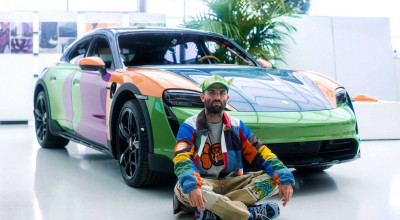 Porsche And Designer Sean Wotherspoon Worked Together To Create This Taycan 4 Cross Turismo Art Car - Photo