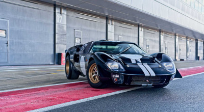 An Old Classic Is Revived: Everrati's Ford <span style='background: #ff0000'>GT40</span> - Photo