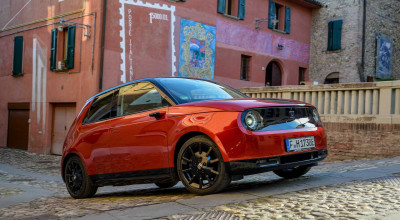 Honda e Limited Edition Makes Its European Debut - Photo