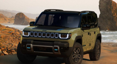The New Jeep Recon Is A Fully-Electric, Trail-Ready Option - Photo