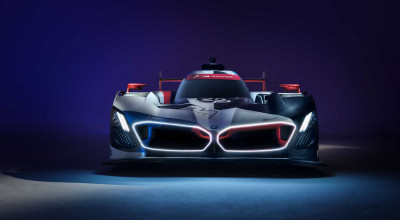 2023 BMW M Hybrid V8 Receives Race Livery Featuring Giant M Logos - Photo