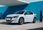 2023 Peugeot e-208 Gains 20 HP And 24 Miles Per Charge - Photo