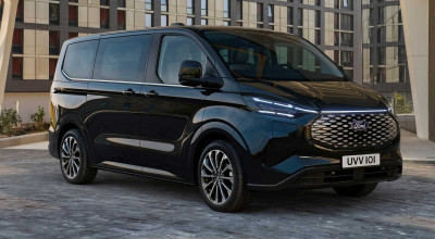 All-Electric 230-Mile Range Ford Tourneo Custom Makes Its Debut - Photo