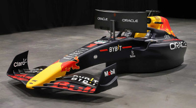 Priced At $120,000, The Red Bull RB18 Driving Simulator Is Inspired By The Actual Red Bull Show Car - Photo