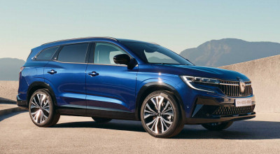 The Seven-Passenger 2024 Renault Espace Makes Its Appearance - Photo