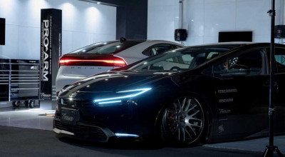 2023 <span style='background: #ff0000'>Toyota</span> <span style='background: #ff0000'>Prius</span> Gets An Exotic Makeover From A Japanese Tuner - Photo