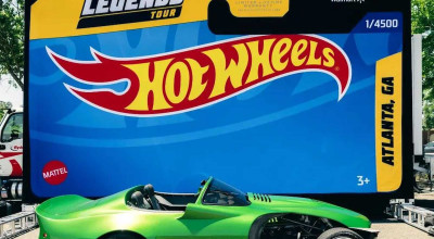 Showstopping Camaro-Based Roadster Dominates Hot Wheels Legends Tour - Photo