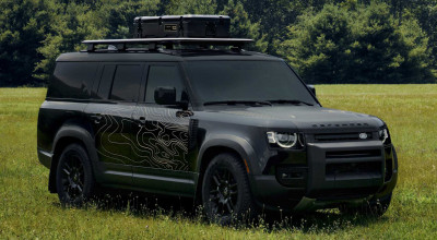 2023 Land Rover Defender Trophy Edition: A Bold Adventure Beckons - Photo