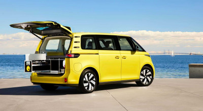 Volkswagen Debuts Awesome ID. Buzz Mini Camper Bundle - Photo
