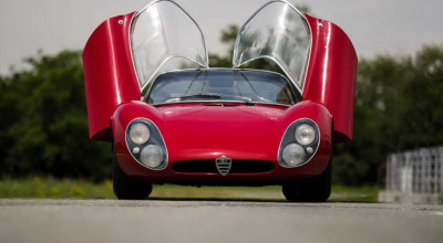Here's The Updated Version Of The Classic Alfa Romeo 33 Stradale - Photo