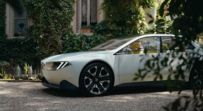 BMW's Vision Neue Klasse Concept Brings The Company Into The Modern Electric Era - Photo
