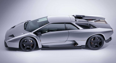 Eccentrica Unveils Lamborghini Diablo Restomod: A Modern Marvel with Vintage Charisma - Photo