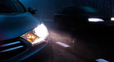 Shedding Light on Safety: Your Guide to Choosing and Maintaining Headlights and Taillights in 2023 - Photo