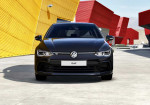 Volkswagen Golf Black Edition: A Nighttime Marvel on Wheels - Photo