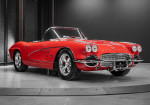 Restomod 1961 Chevrolet Corvette Blends Classic Style with Modern Performance - Photo