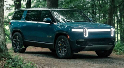 The Future is Big and Electric: Your Ultimate Review of 2023 Electric SUVs on Performance and Efficiency - Photo