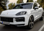 Porsche Officially Unveiled The 2024 Cayenne S E-Hybrid - Photo