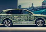 New Bentley Bentayga Celebrates Diversity Through Stephen Wiltshire’s Artistic Vision - Photo