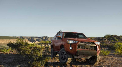 Toyota Goes Green with 2024 4Runner and <span style='background: #ff0000'>TRD</span> Pro Color Palette - Photo