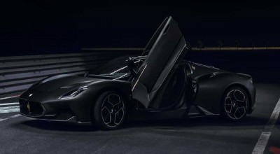 Embrace the Night: Maserati Unveils the MC20 'Notte' Special Edition - Photo