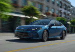 The 2025 Toyota Camry Is Keeping Sedans Alive - Photo