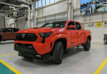 Manual Transmission Is Available In The 2024 Toyota Tacoma - Photo