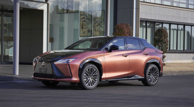 Lexus RZ 300e Arrives As The New Entry-Level EV In Japan - Photo