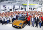 Porsche Celebrates Milestone with Two-Millionth Car from Leipzig: A Porsche Panamera Turbo E-Hybrid Masterpiece - Photo