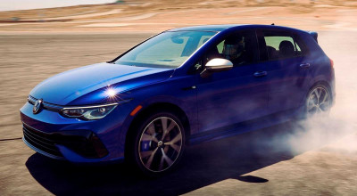 Unveiling the Elite of Four-Cylinder Cars: Top 10 Picks for 2023 - Photo