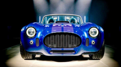 AC Cobra GT Roadster Is A Modern Twist On The Classic Shelby Cobra - Photo