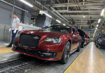 Farewell to the Iconic Chrysler 300C: A Hemi V8 Legend - Photo