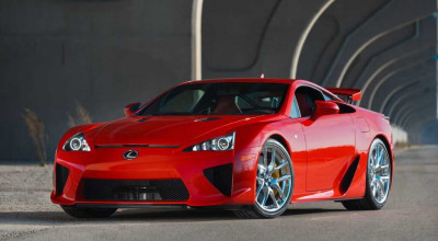 Gorgeous Lexus LFA Supercar Is Up For Auction - Photo